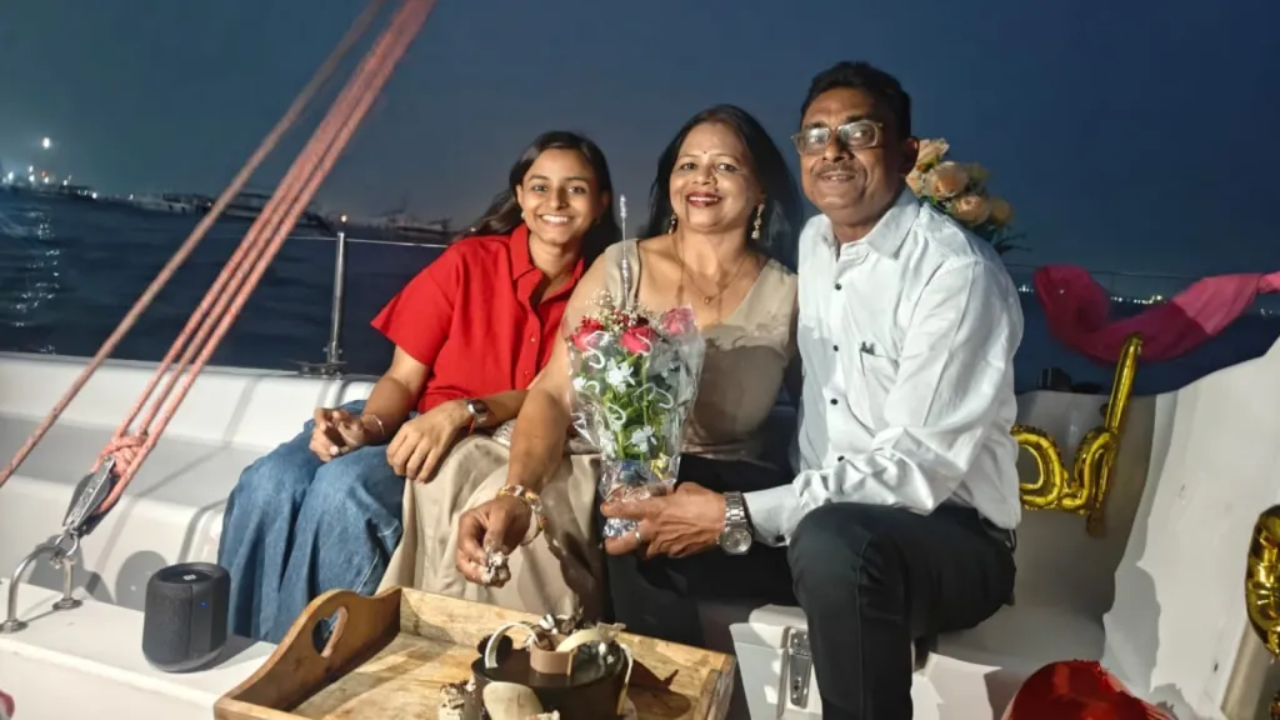 Shrutika’s TISS degree will remain a keepsake for her family (Photo courtesy: The Indian Express) <br>