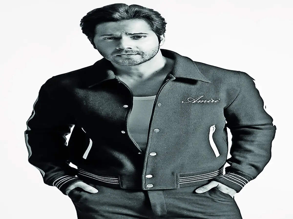 Varun apologises to disappointed fan