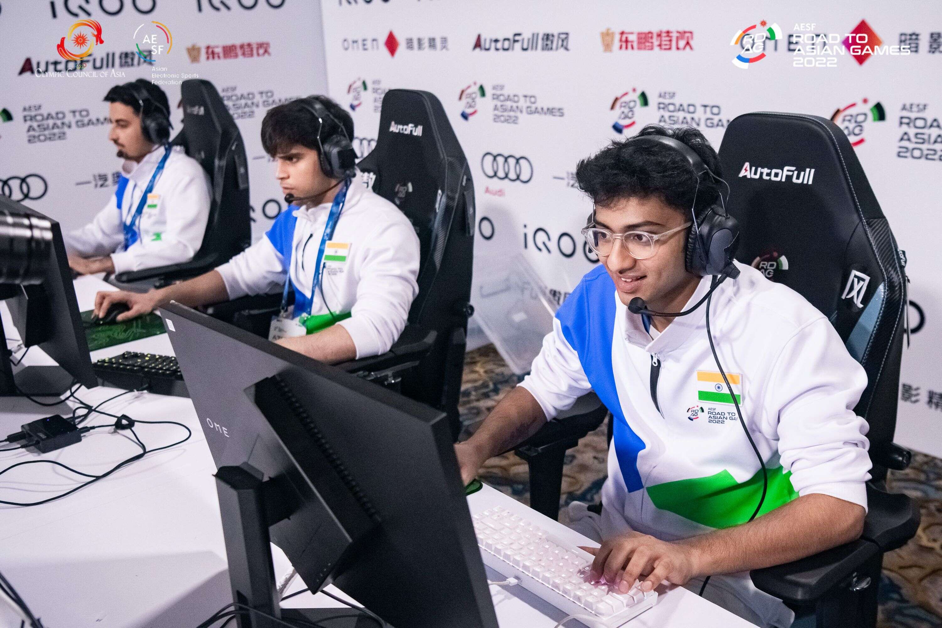 FILE PHOTO_From left to right - Sanindhya Malik, Aakash Shandilya and Akshaj Shenoy in action at the seeding event for Asian Games 2022