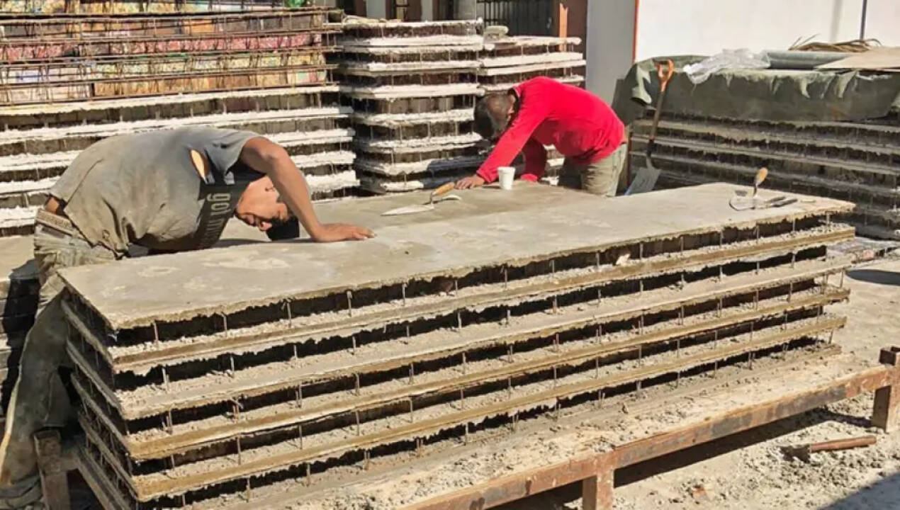 The company's figures state that complete homes of about 42 square meters can be provided for roughly 5,000 Mexican pesos, or about $280.