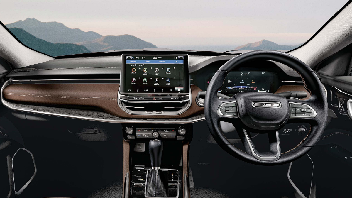 Jeep Meridian interiors