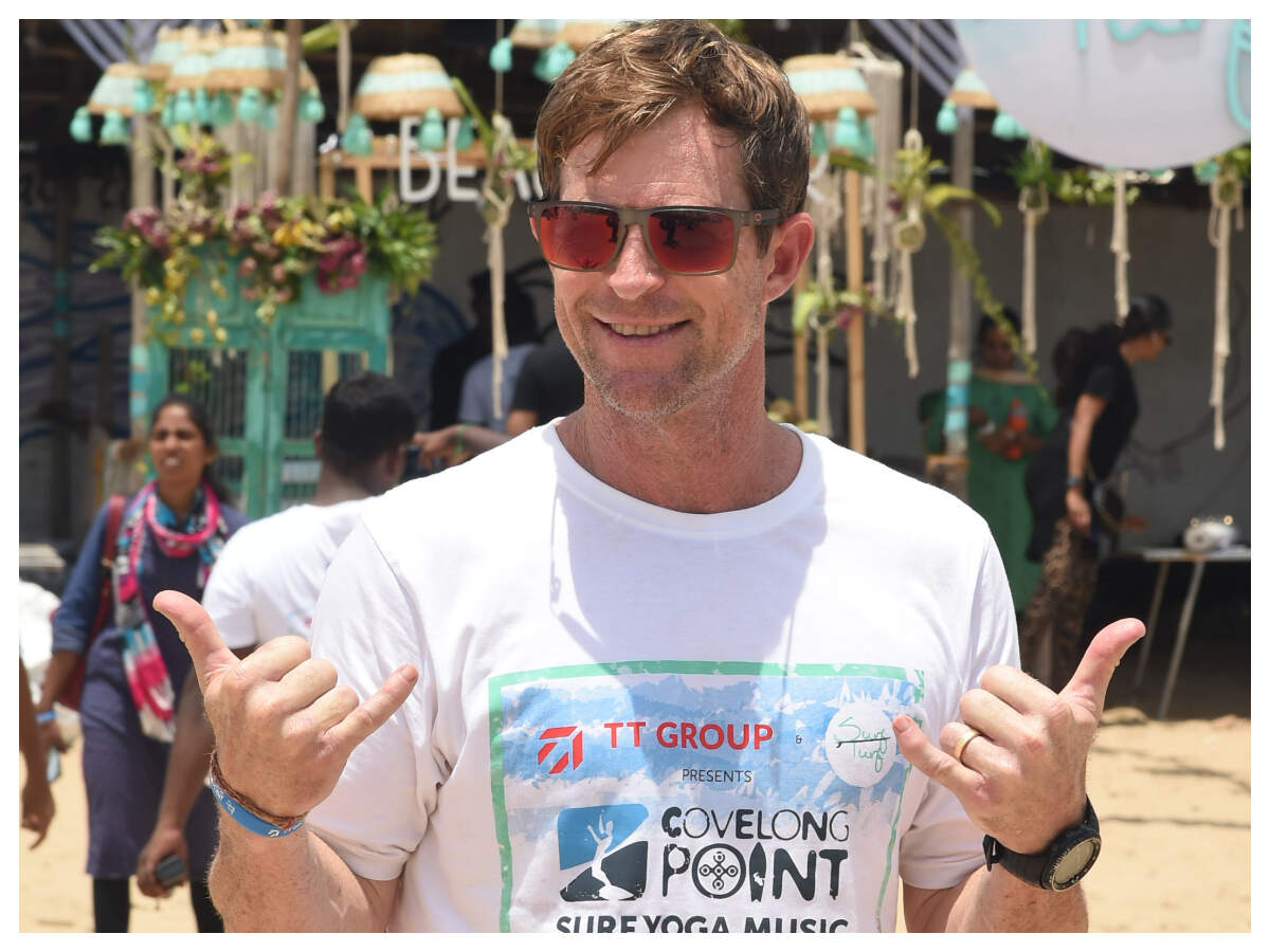 Breathe, exhale, and then surf at the Surf, Music, Yoga Festival 2019