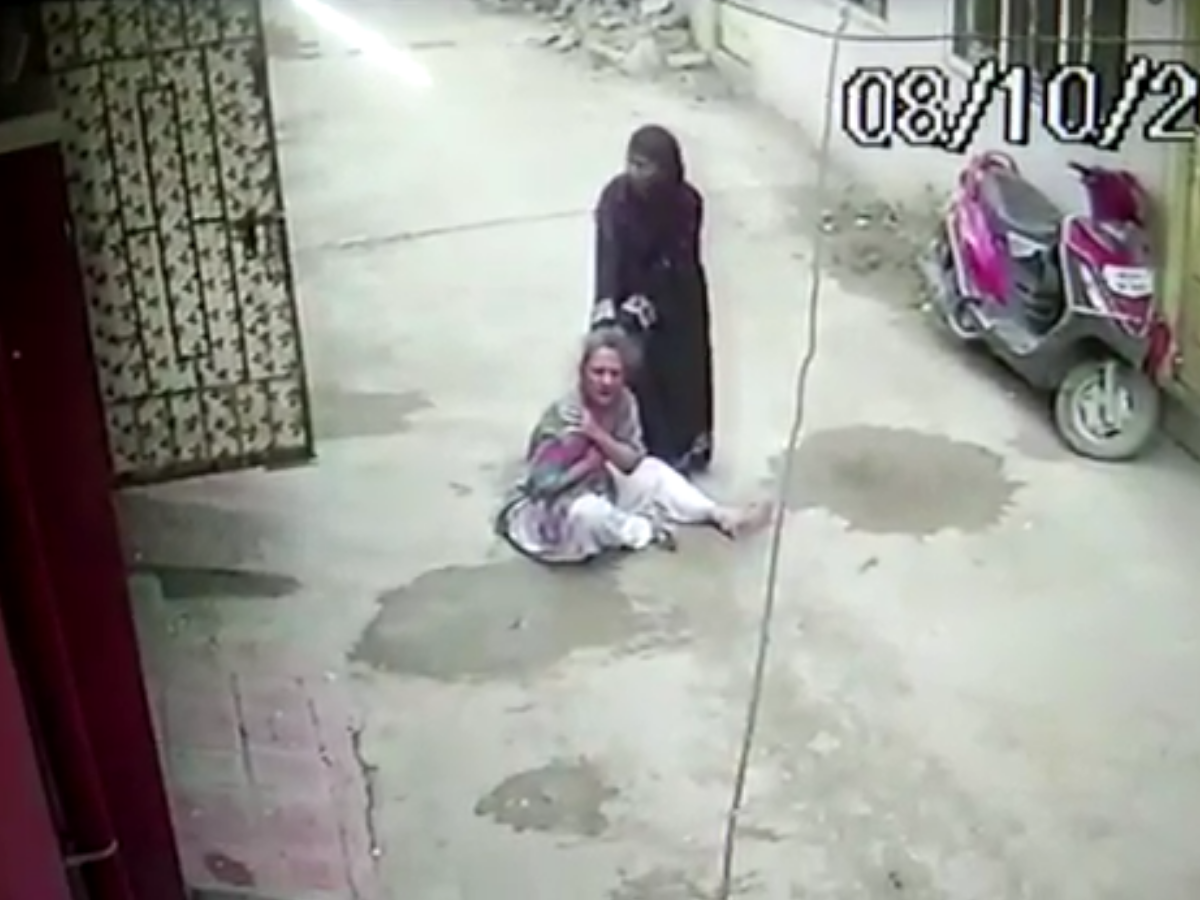 Watch Denied Access To Husband In Saudi Arabia Woman Drags Mother