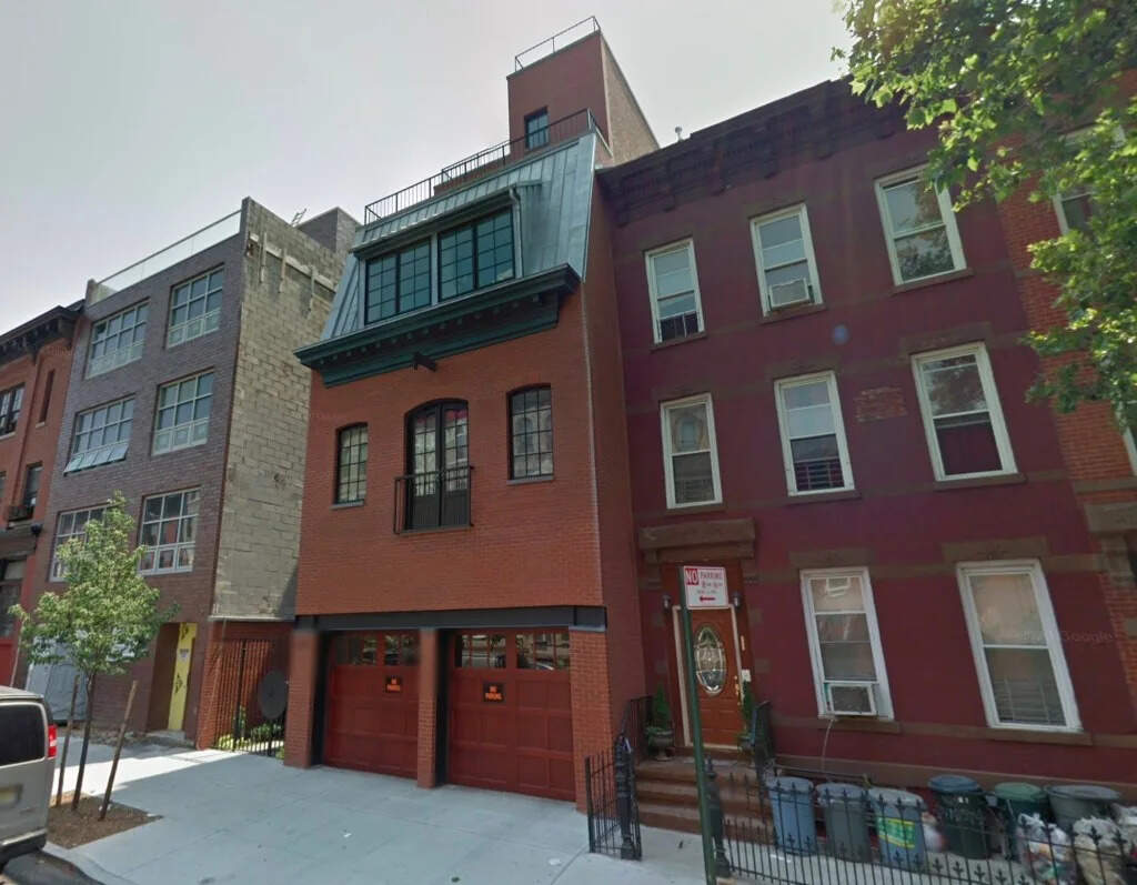 Stewart's Brooklyn home sale fetched $1.4 million more than its original purchase price.