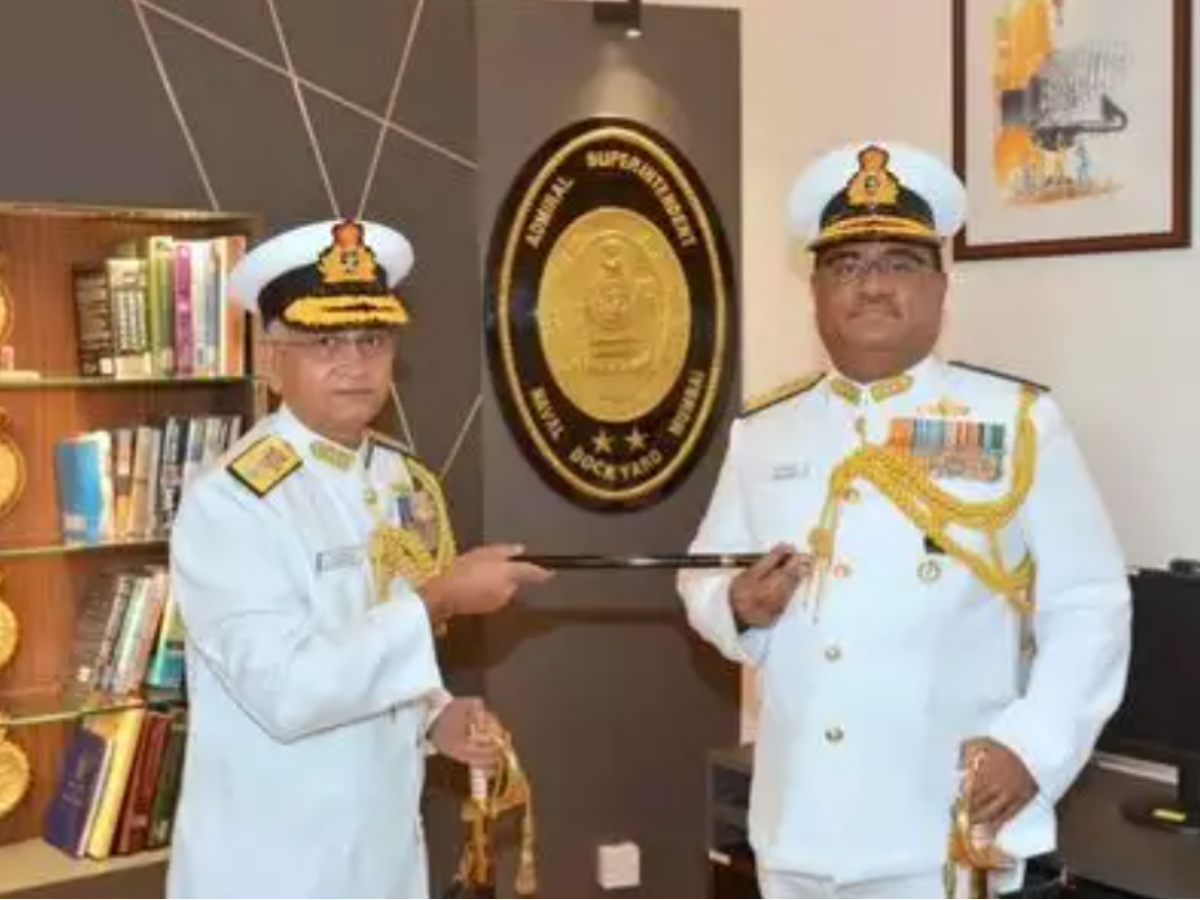 Rear Admiral B Sivakumar Appointed As Admiral Superintendent Of Mumbai ...