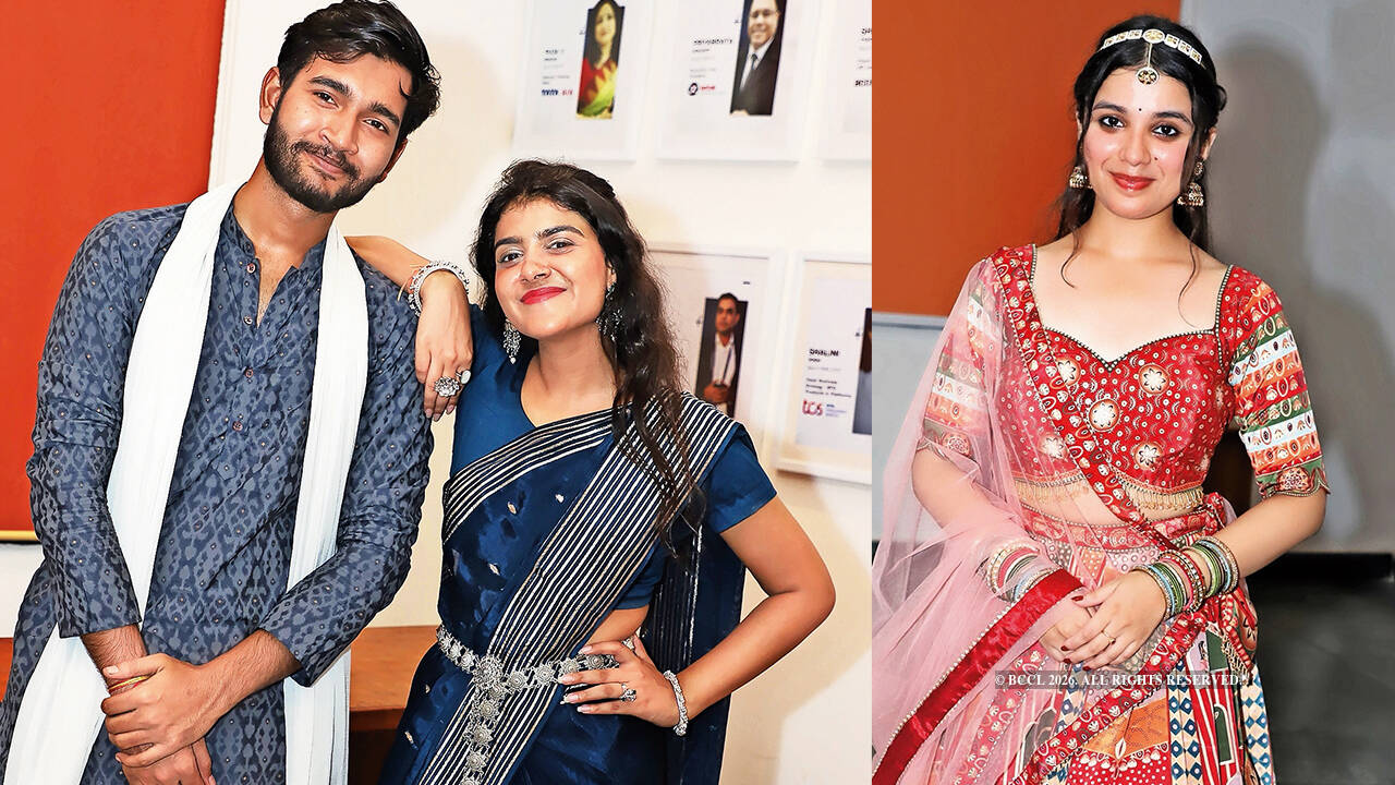 (L) Jyotirmoy Roy and Khishi Singhal (R) Shalvi Rastogi