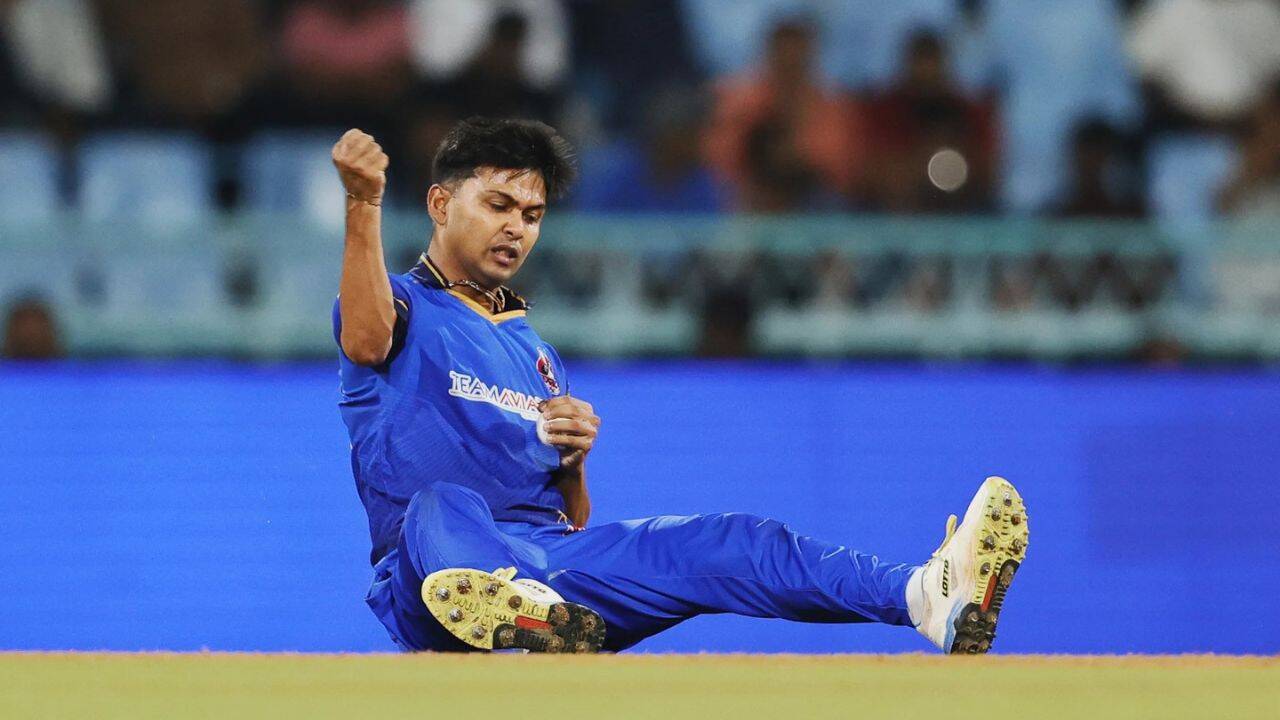 Zeeshan Ansari UPT20 league