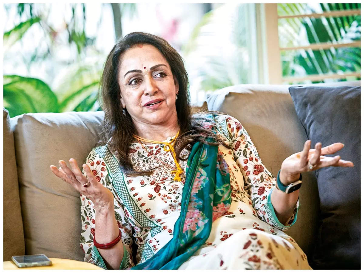 If my marriage had been conventional, I would have been a nobody Hema Malini Hindi Movie News image