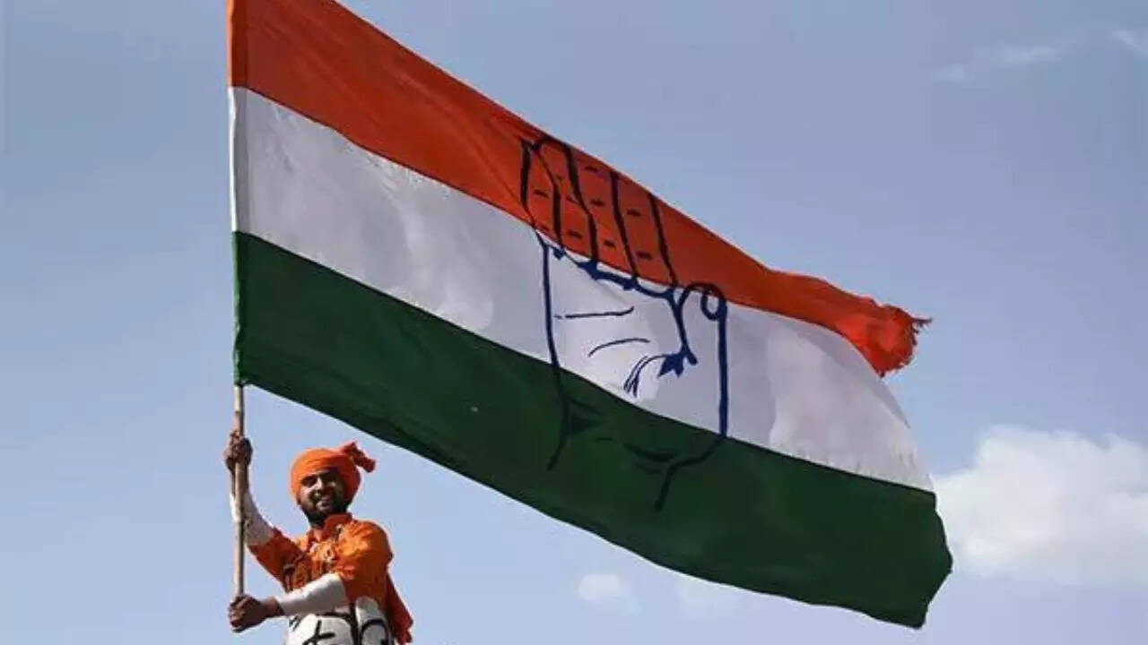 Hung assembly? Cong devises Operation Hasta to foil BJP&rsquo;s Lotus in Karnataka