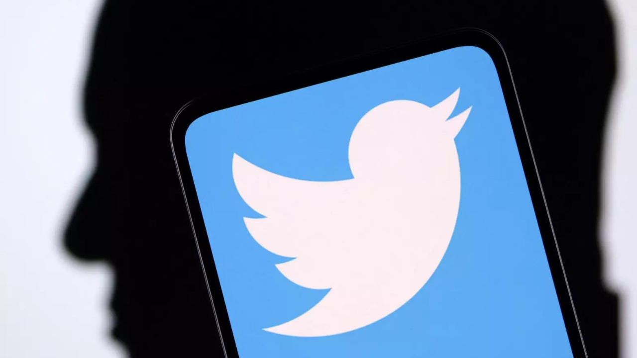 Twitter is purging inactive accounts including people who have died, angering those still grieving