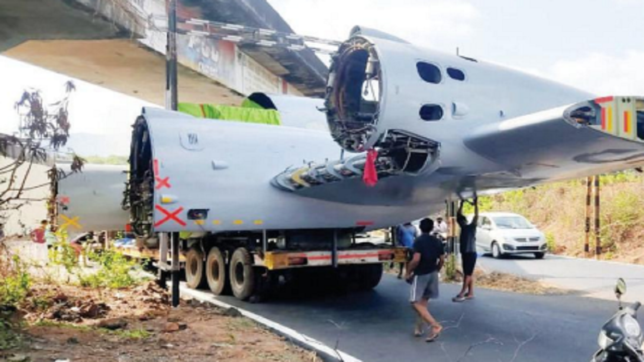 Balli: Kemacetan 3 jam di Balli setelah trailer terjebak di bawah jembatan |  Berita Goa