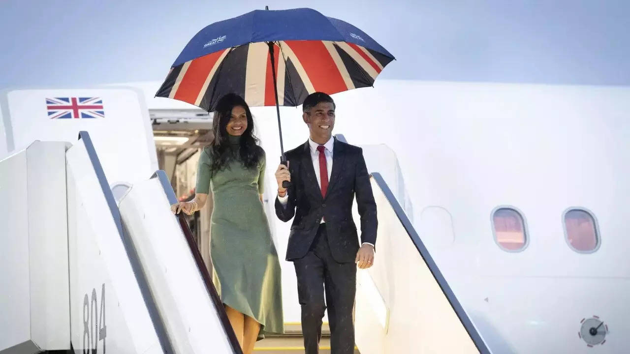 İngiltere Başbakanı Rishi Sunak ve eşi Akshata Murty'nin serveti yeni zengin listesi analizinde darbe aldı