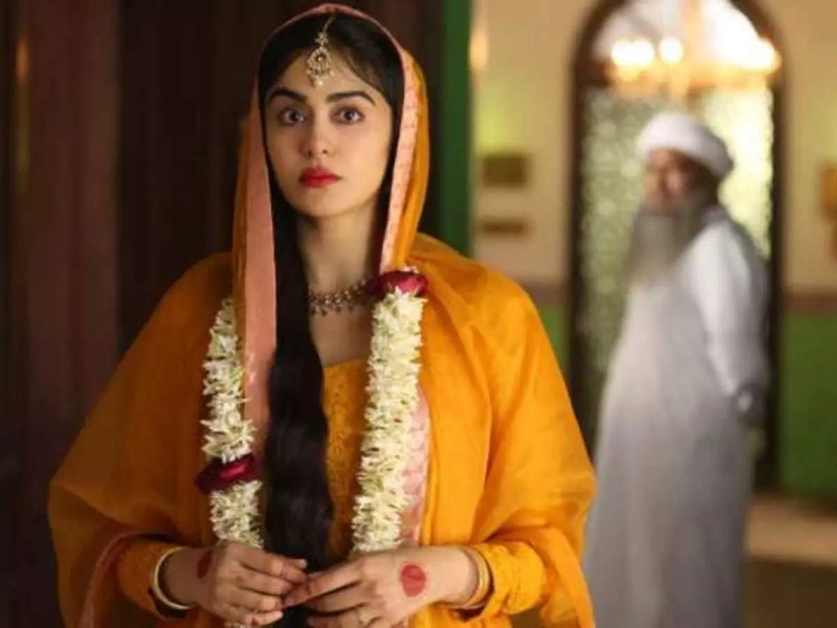 Porn Video Sonakshi Ka Rape - Adah Sharma says she was nervous about showing The Kerala Story to her  grandmother owing to gory rape scenes | Hindi Movie News - Times of India