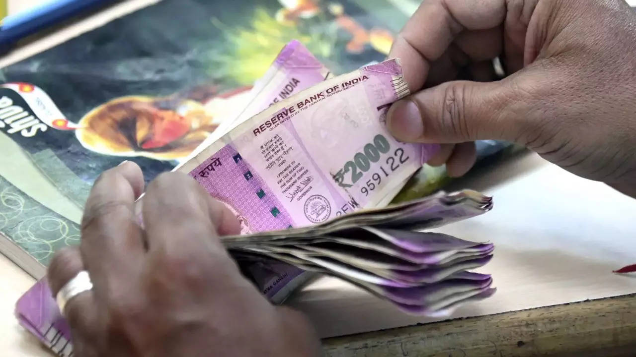 Tidak ada bukti identitas, diperlukan slip permintaan untuk penukaran uang kertas Rs 2.000: SBI