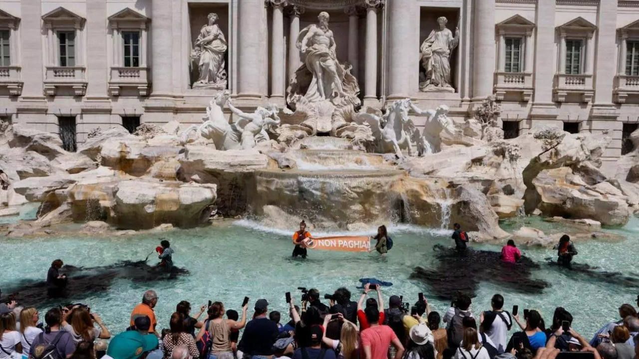 Trevi fountain (Picture credit: Reuters)