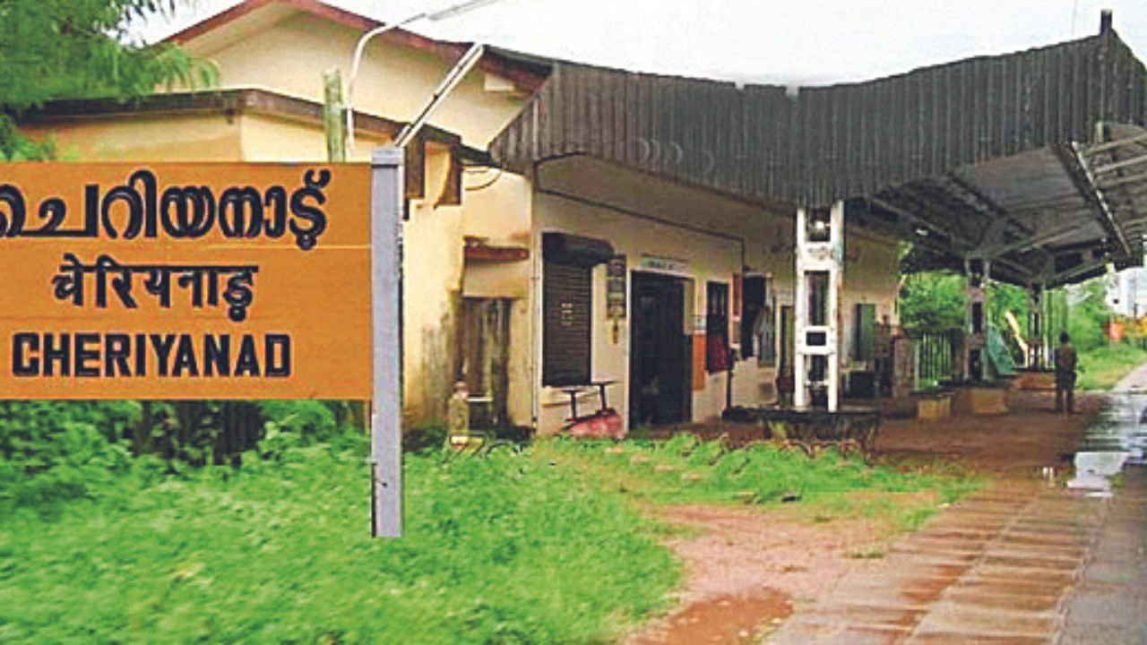 Train skips stop, reverses 1km to pick up passengers in Kerala