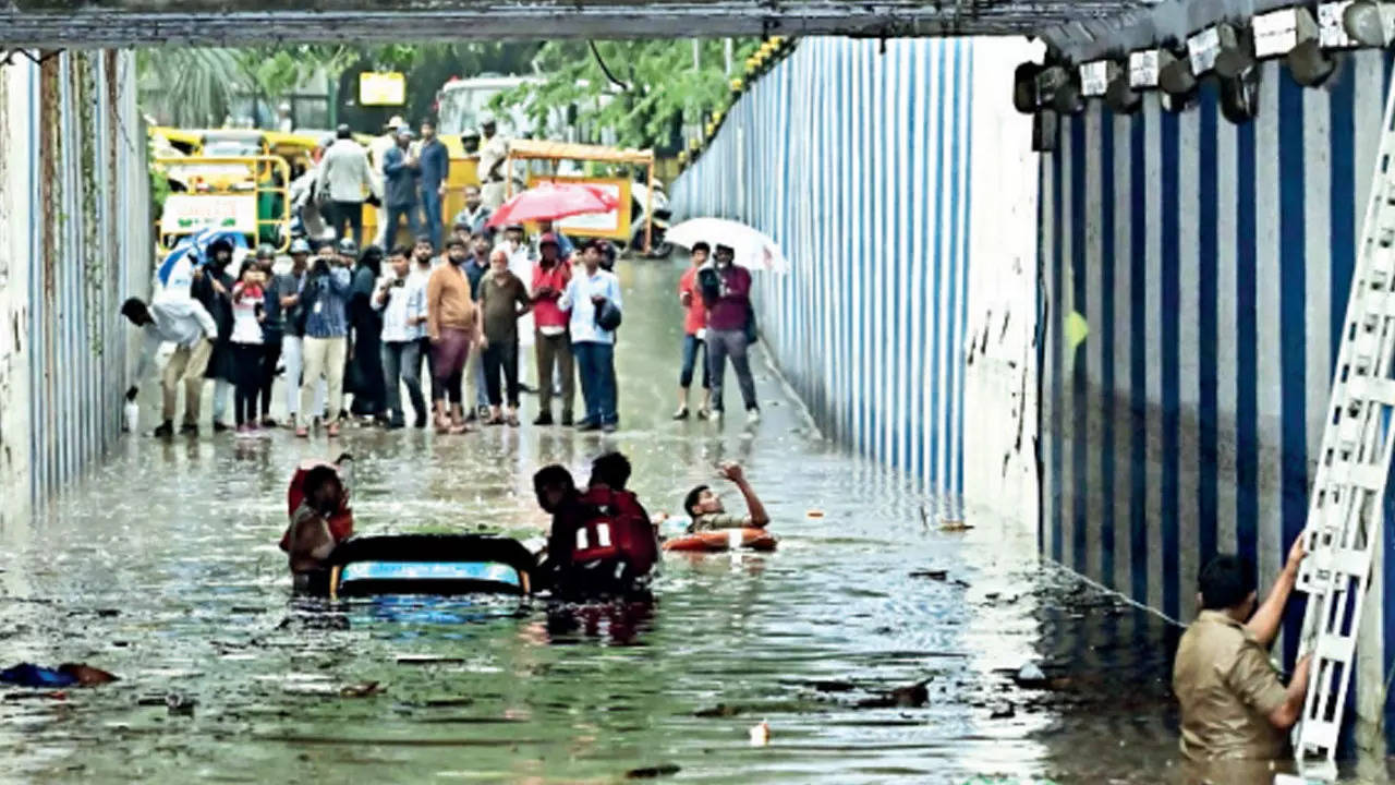 Several underpasses, including the ones at KR Circle and Seshadripuram, and a stretch of RV Road under the Metro station were inundated