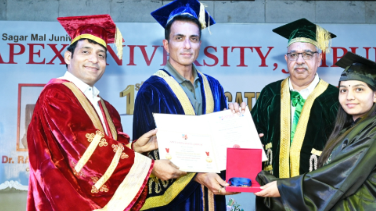 Apex University: Inspiring graduates to make a positive impact: Actor Sonu Sood receives Honoris Causa at Apex University’s 1st convocation ceremony – Times of India