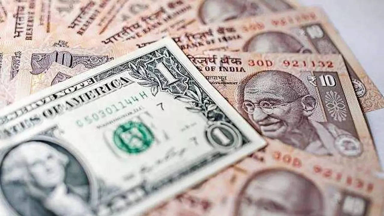 Rupee logs first gain in 5 sessions, eyes US debt ceiling updates