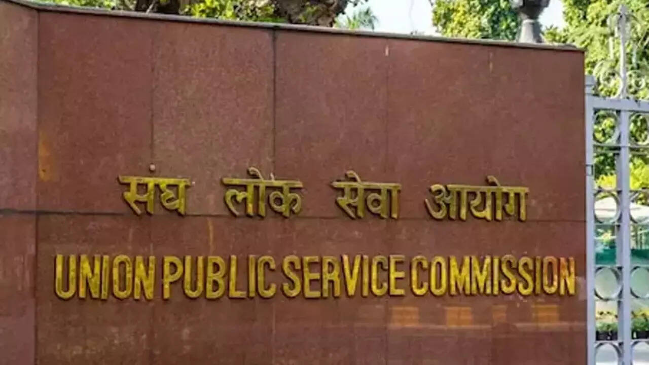 Women bag top 4 ranks in civil services, 3 are from DU