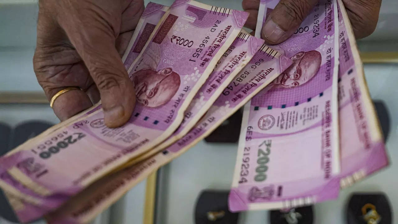 Why Rs 2,000 note withdrawal is likely to be a ‘non-event’