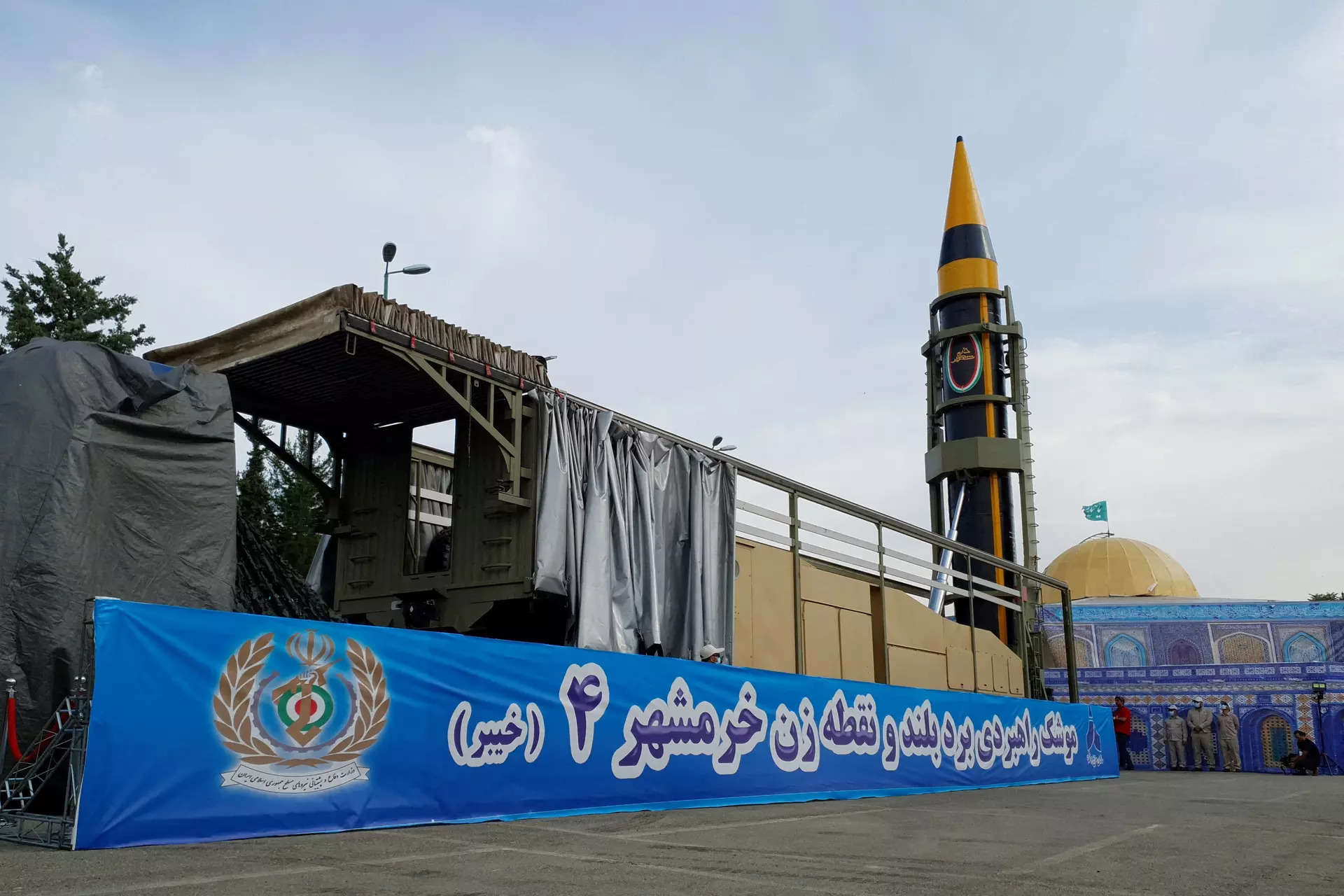 Iran: Iran Unveils Latest Version Of Ballistic Missile Amid Wider ...