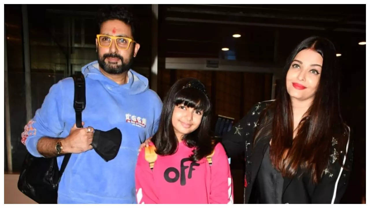 Aaradhya Bachchan says 'namaste' as she returns with Aishwarya Rai