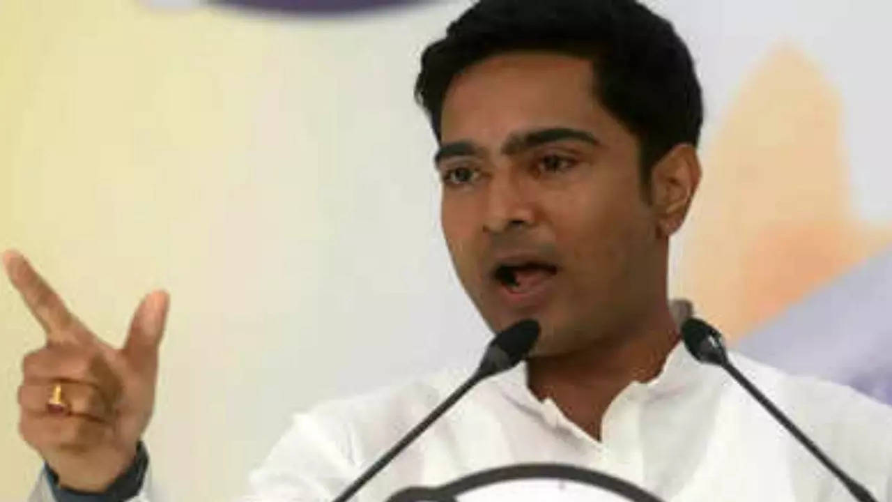 4 held in connection with attack on Abhishek Banerjee's convoy