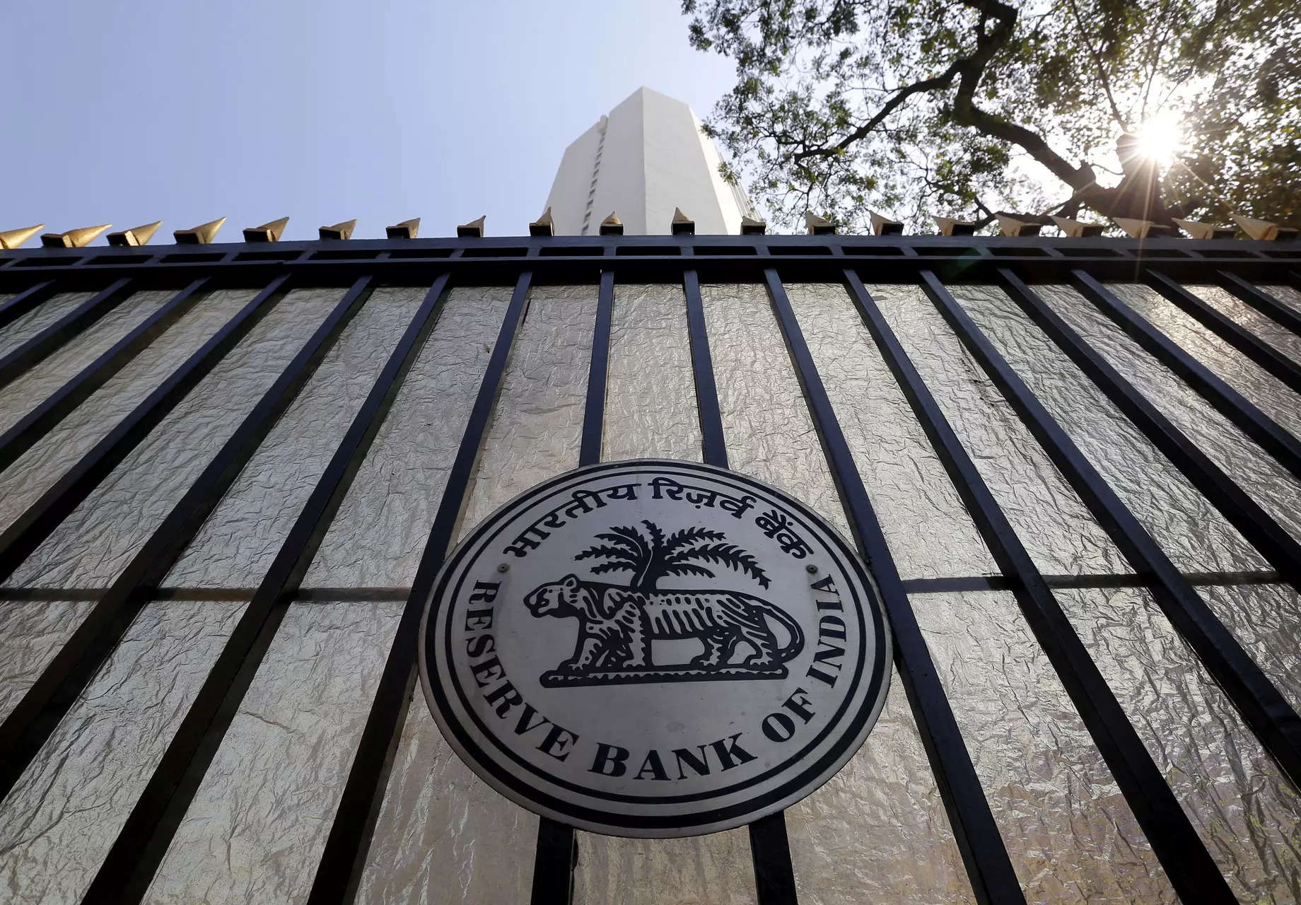 RBI reviews bond value norms that shield banks