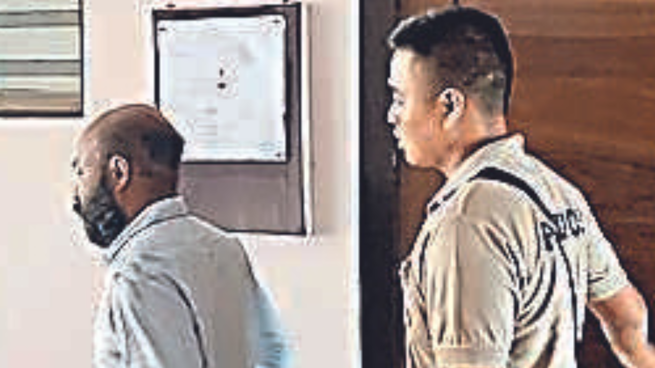 Aizawl spl court convicts Assam man of corruption