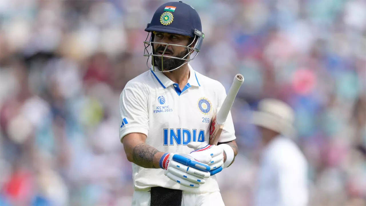 Gavaskar: Kohli should be questioned over shot selection