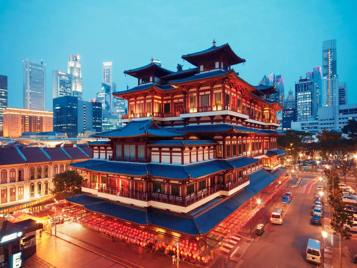 Discover the enchanting charm of Singapore's historic Chinatown
