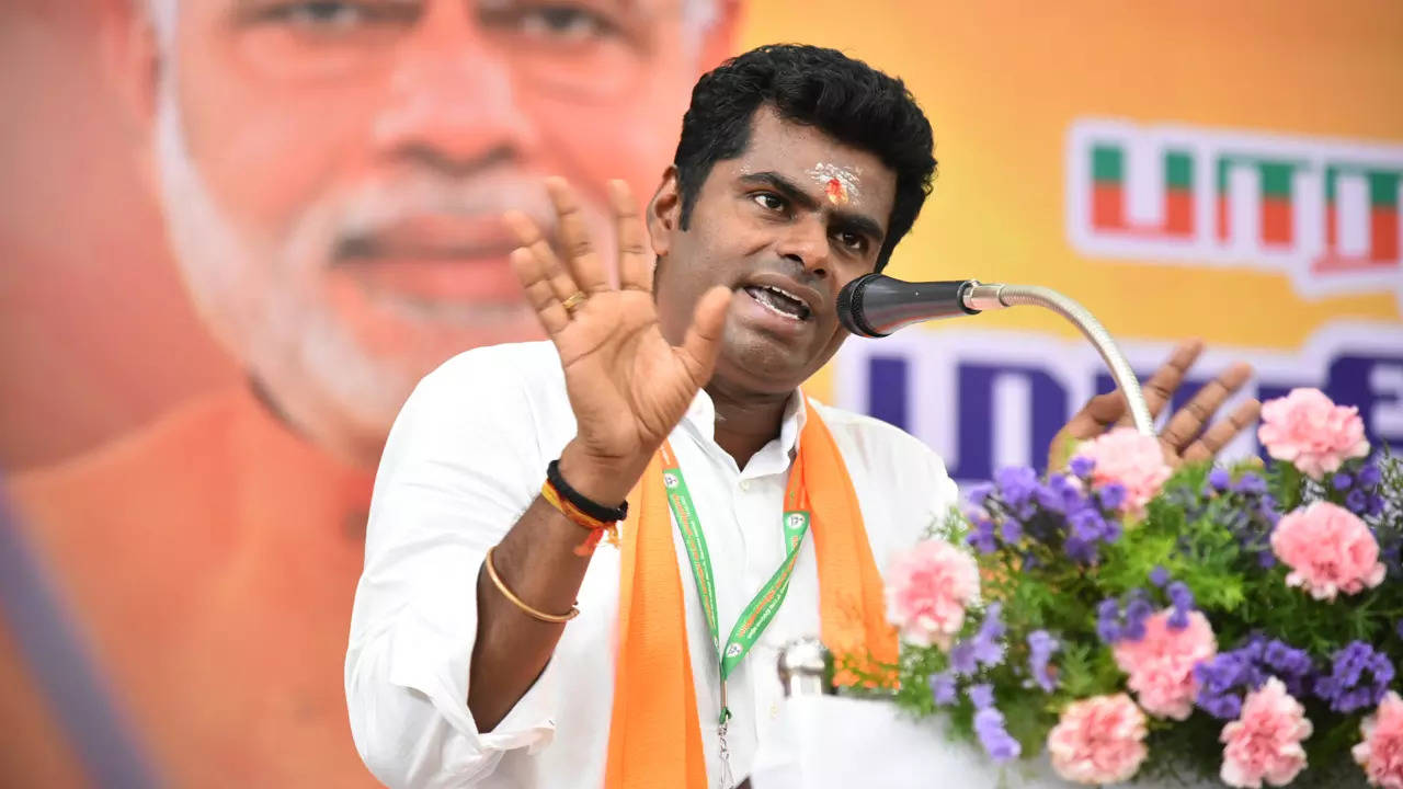 Annamalai: AIADMK passes resolution against Tamil Nadu BJP chief K Annamalai  | India News - Times of India