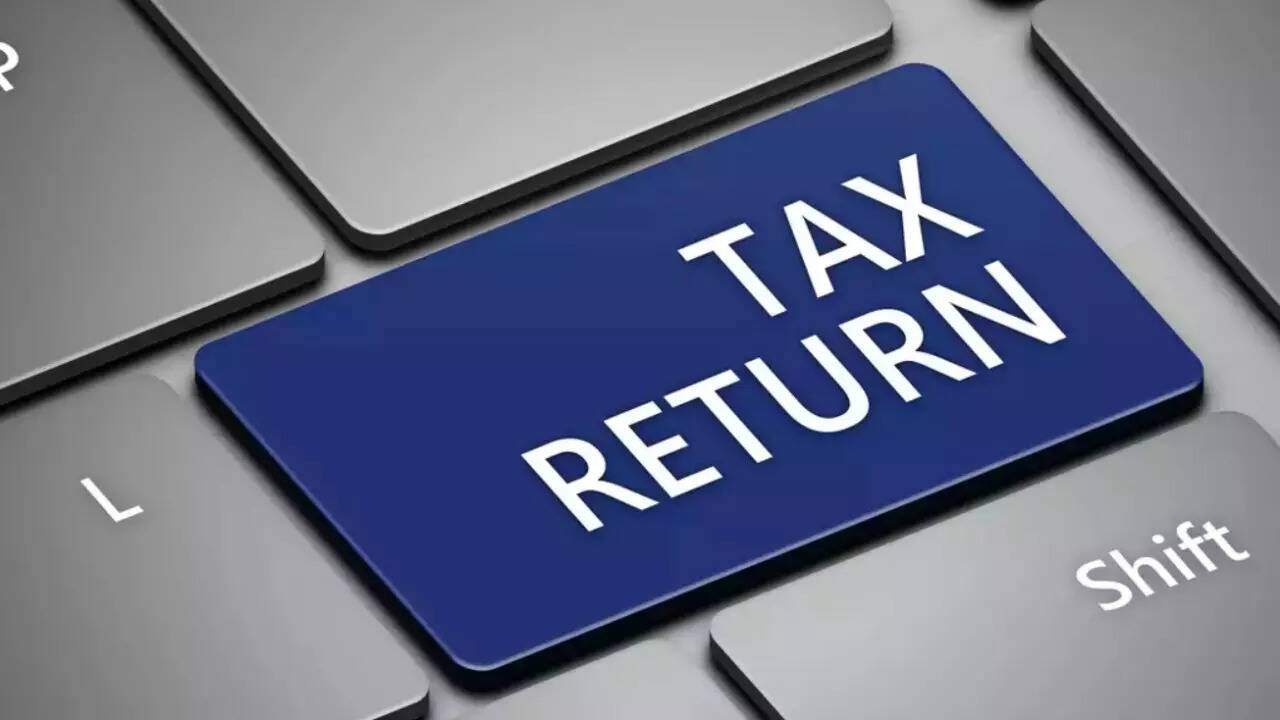 ITR 2 Guide: Imp for salaried - for shares, MFs this form may apply