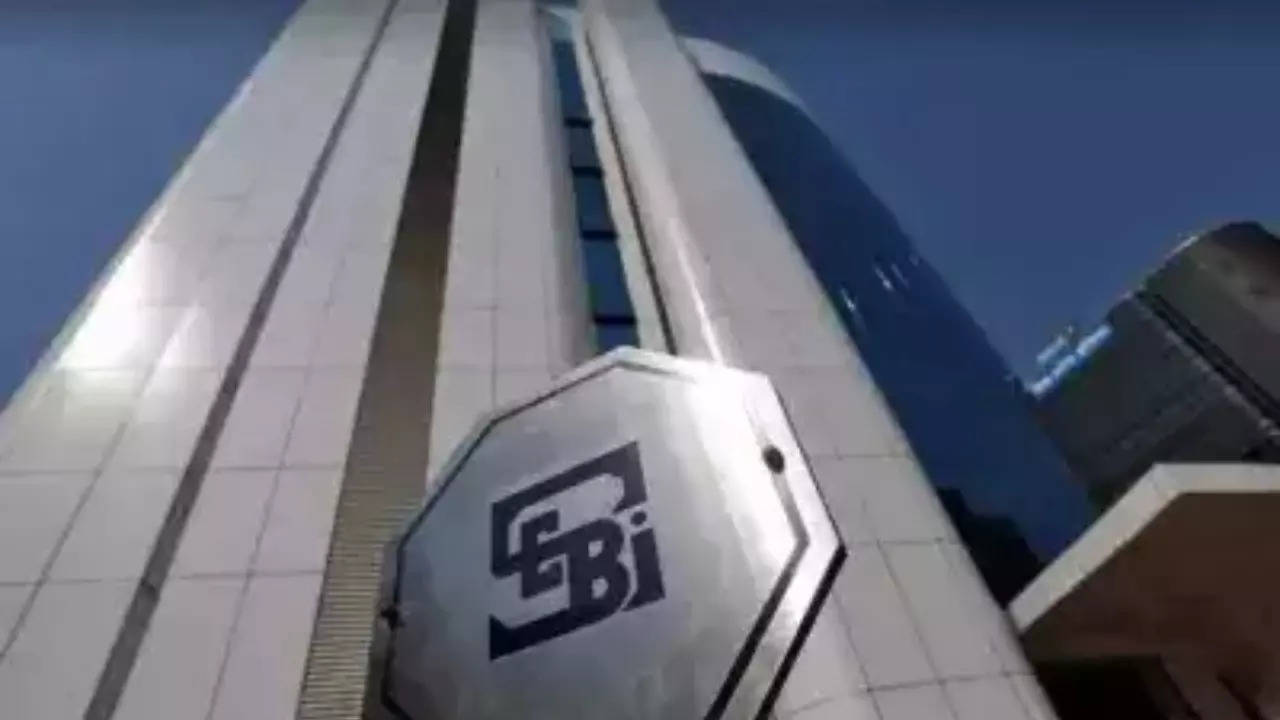 Sebi tightens disclosure rules for FPIs with 50% in 1 business group