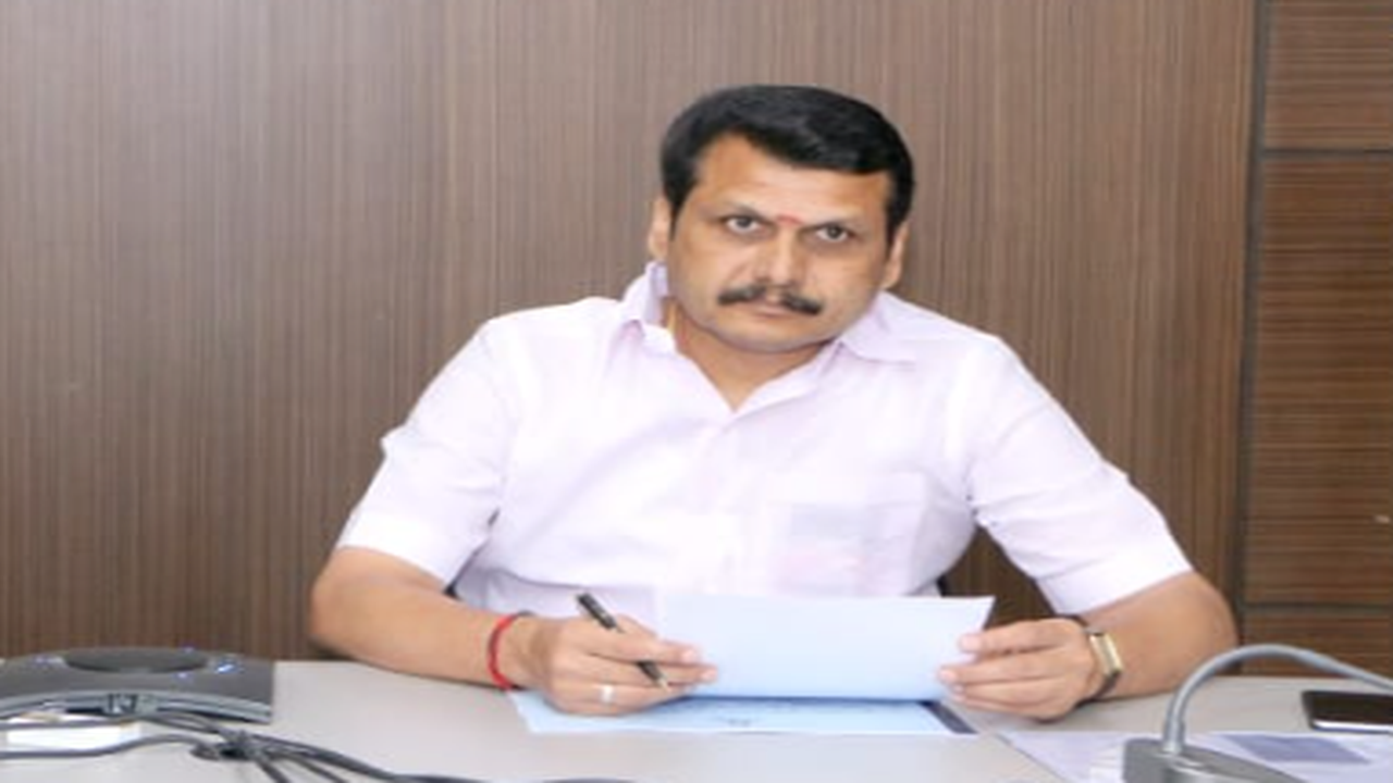 TN governor dismisses Senthil Balaji from state cabinet; Stalin threatens legal action