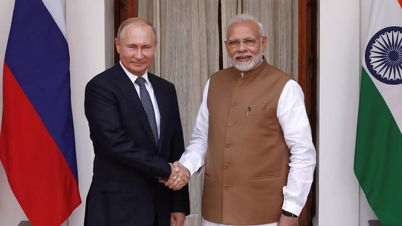 PM Modi speaks to Putin, discusses Ukraine & armed mutiny
