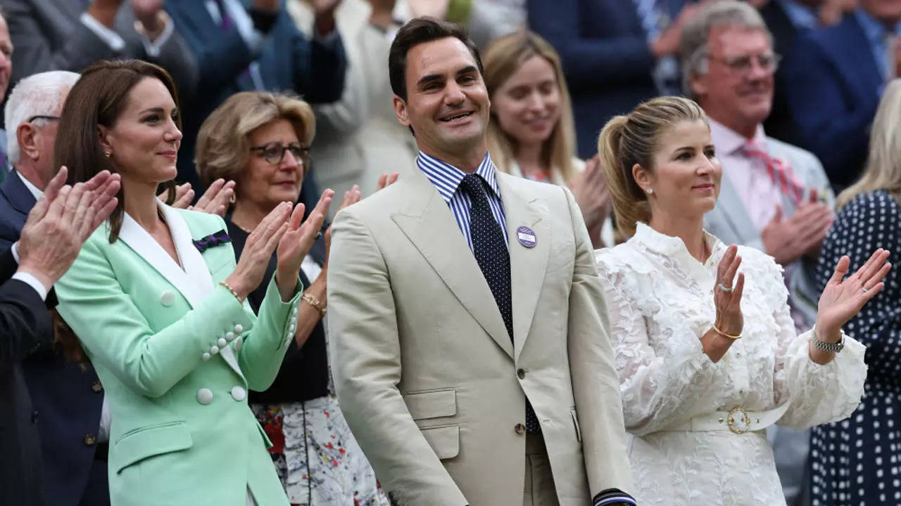 Watch Legend Roger Federer gets rousing welcome at Wimbledons centre court Tennis News