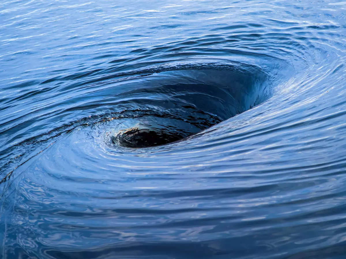 What is this massive ‘gravity hole’ in the Indian Ocean?
