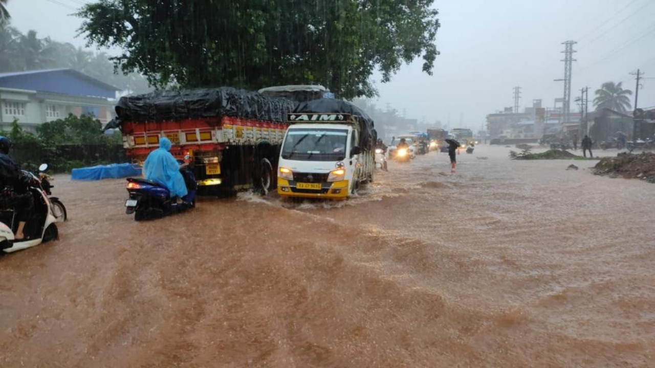 Rain batters Karnataka coast, Karwar most affected