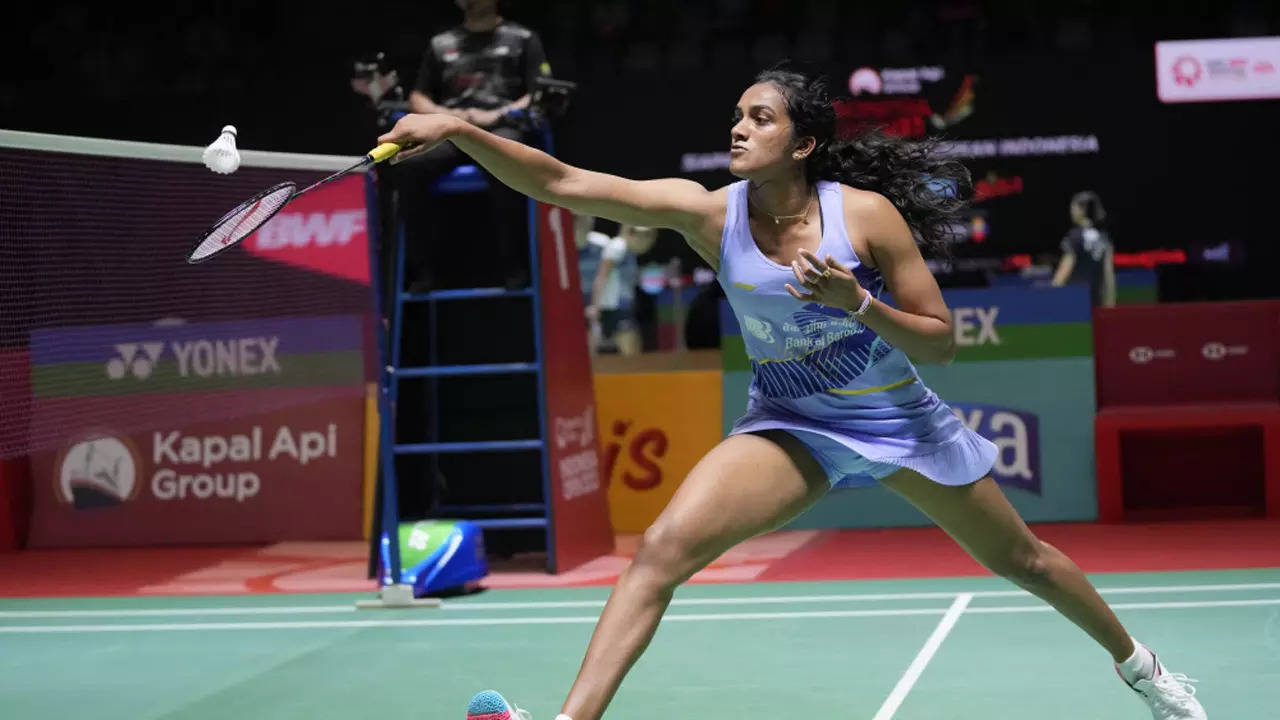 PV Sindhu, Lakshya Sen enter quarterfinals of Canada Open Badminton News 