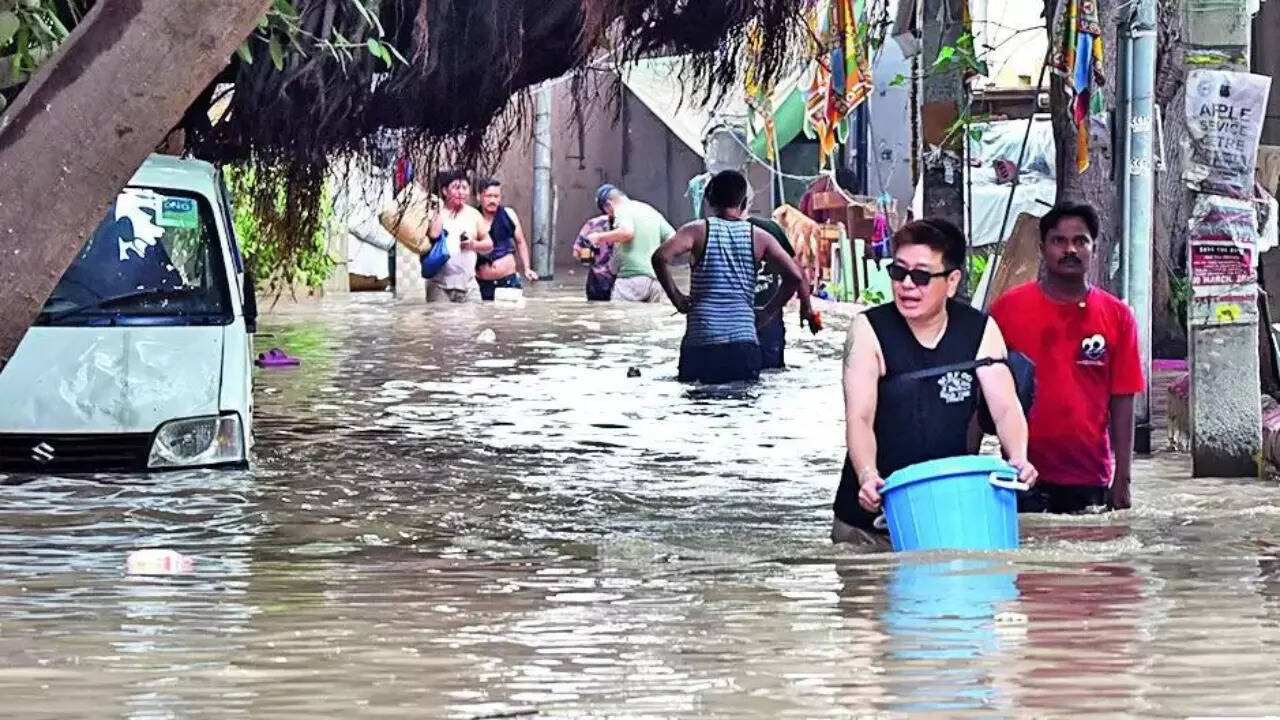 16k evacuated from risky areas as Yamuna hits all-time high