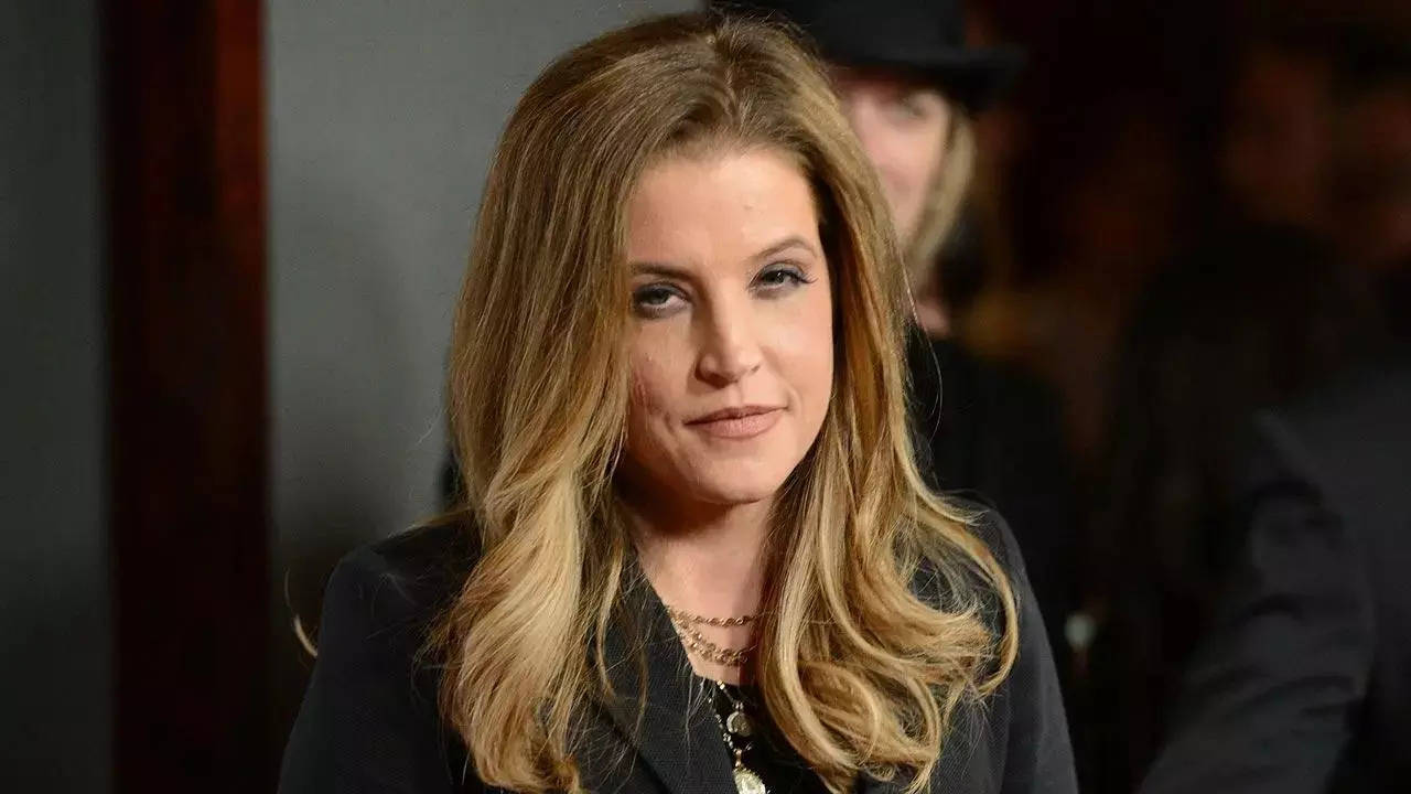 For Priscilla Presley, Lisa Marie Is Another Public, Painful Loss