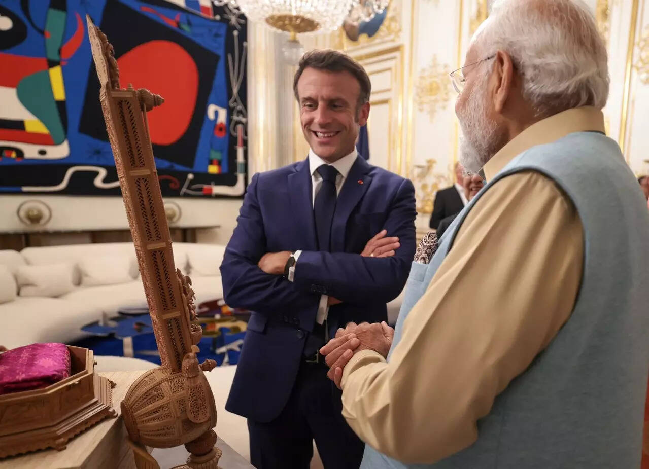 What PM Modi gifted to his hosts in France