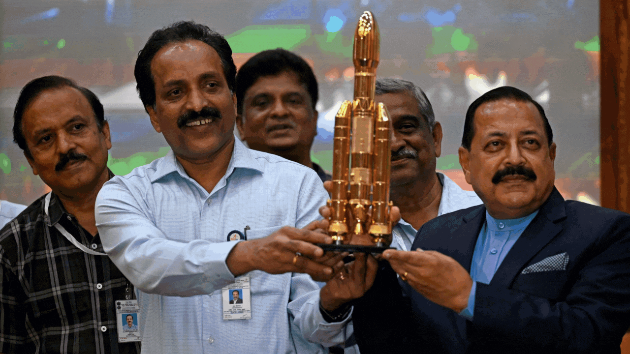 Chandrayaan-3 to dig deeper, look for resources that could sustain life on Moon: Space minister