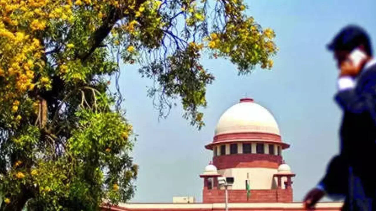 Centre acting differently in opposition, own states: Supreme Court