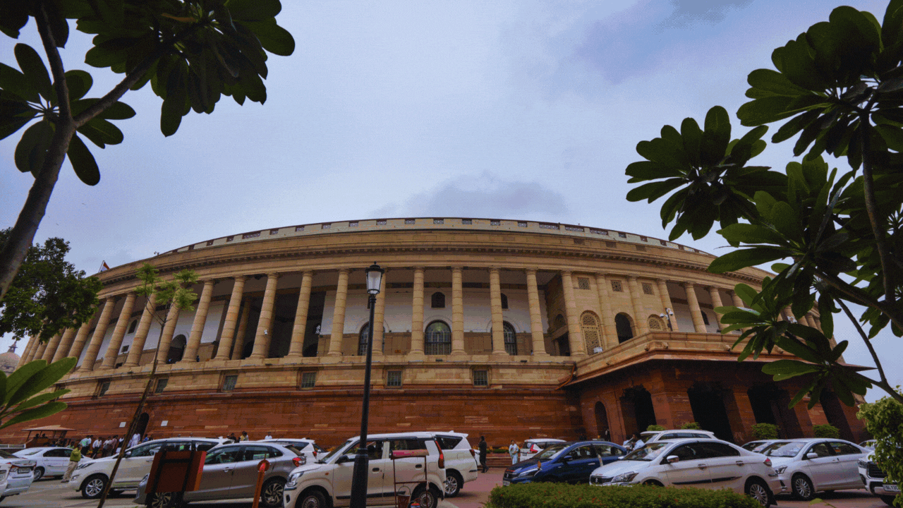 Lok Sabha Speaker admits no-trust motion: BJP eyeing debate as chance to turn tables on Cong