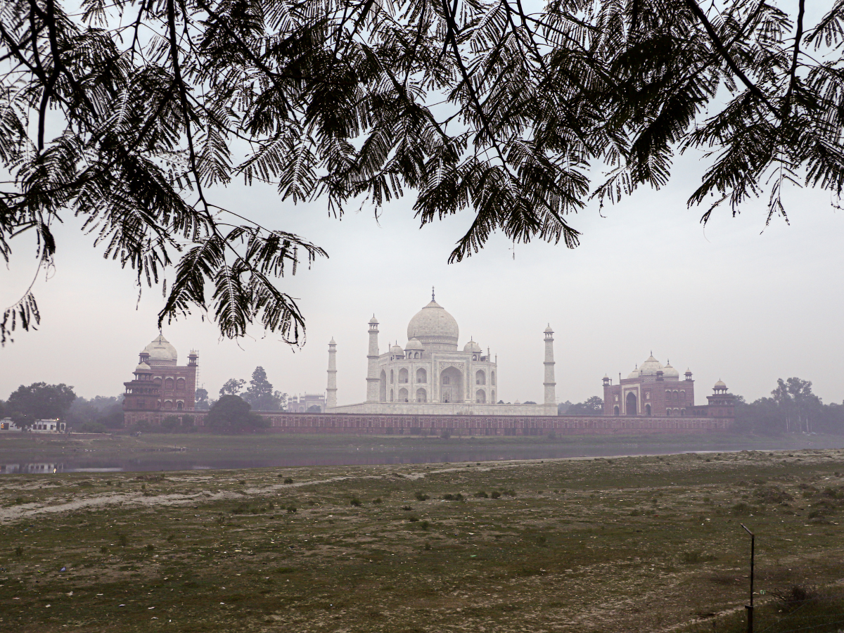 Mehtab Bagh, and its connection with the Taj!