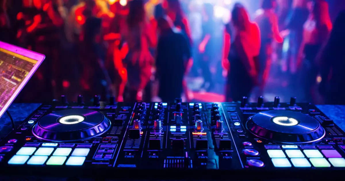 Party in the hills! These hill stations in India are famous for their ...