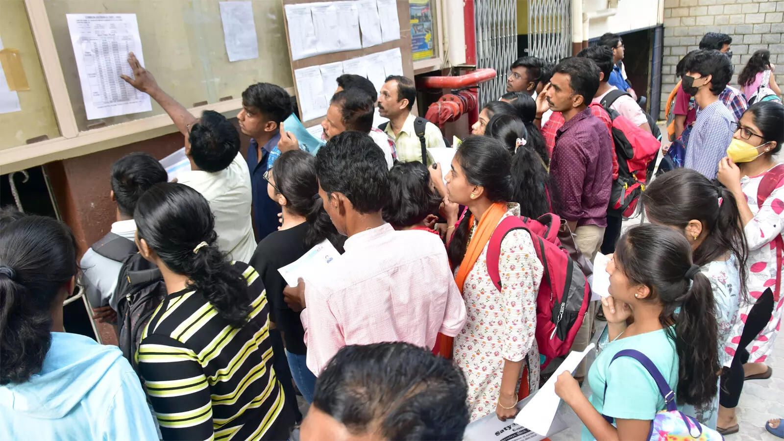 74% candidates fail to score minimum qualifying marks in TAT-S Mains exam – Times of India